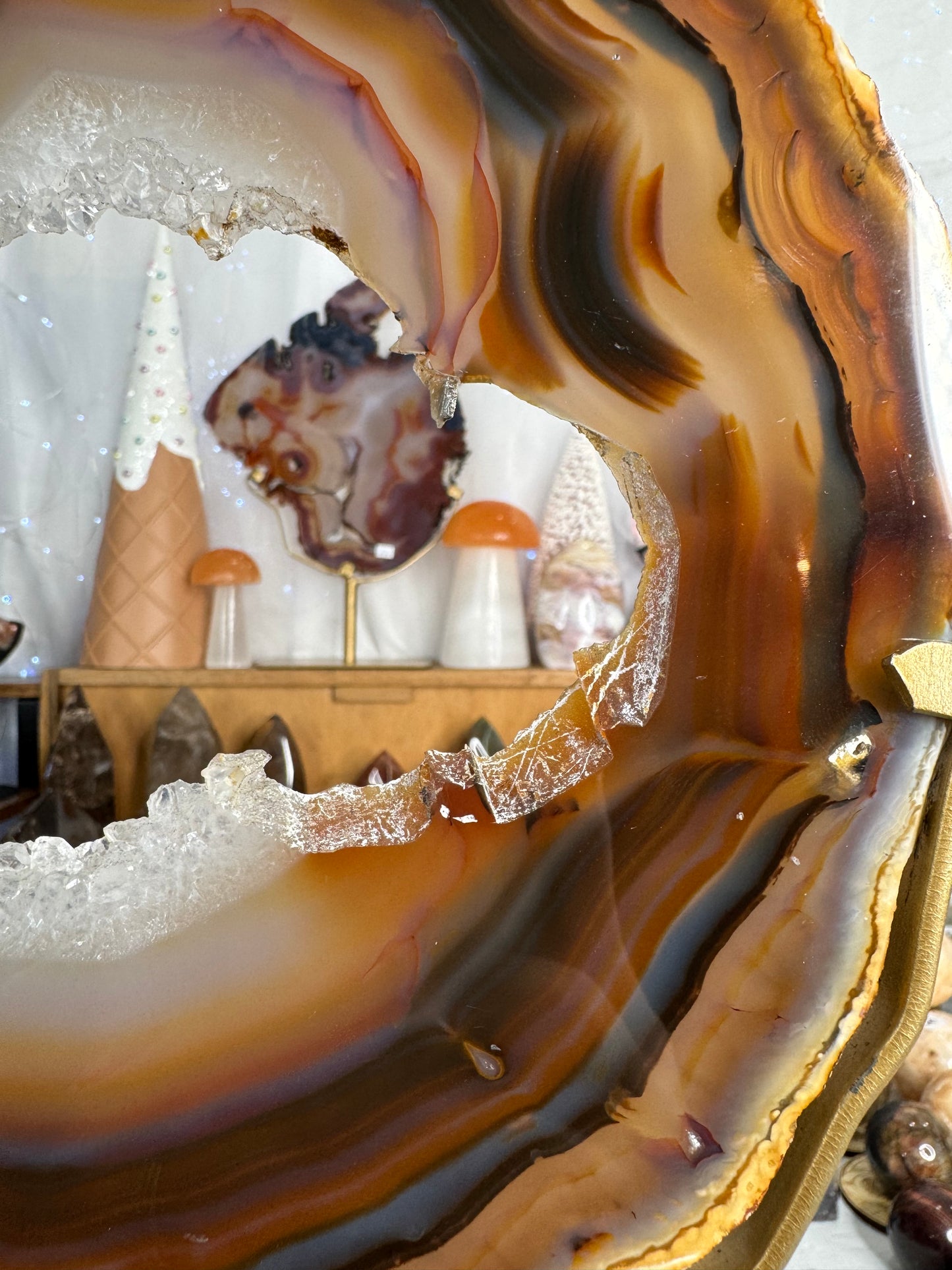 Special Agate Slab on Stand