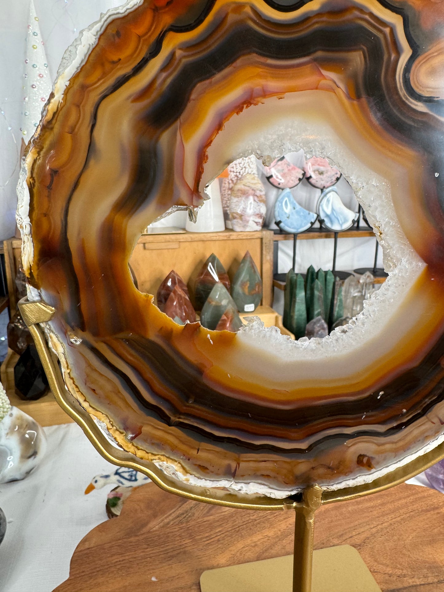 Special Agate Slab on Stand