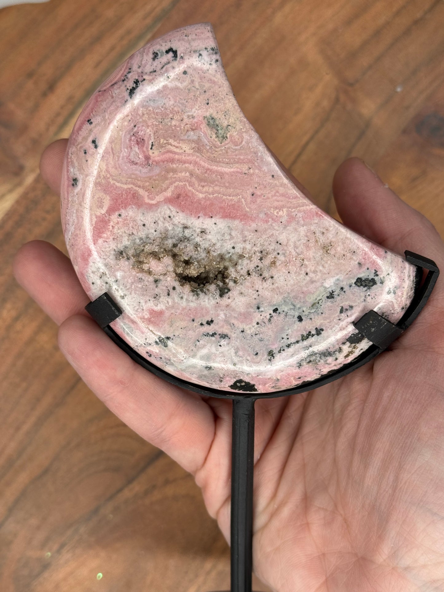 Rhodonite Moon with stand (78)