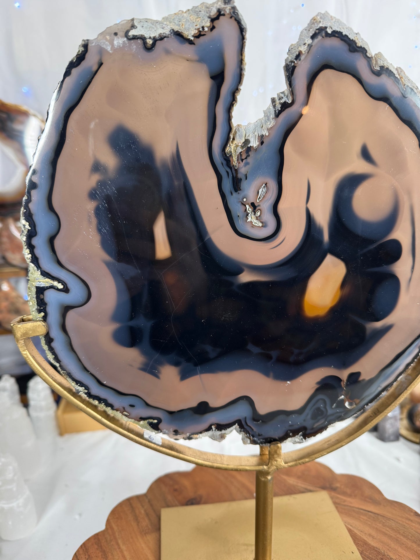 Special Agate Slab (A) on Stand