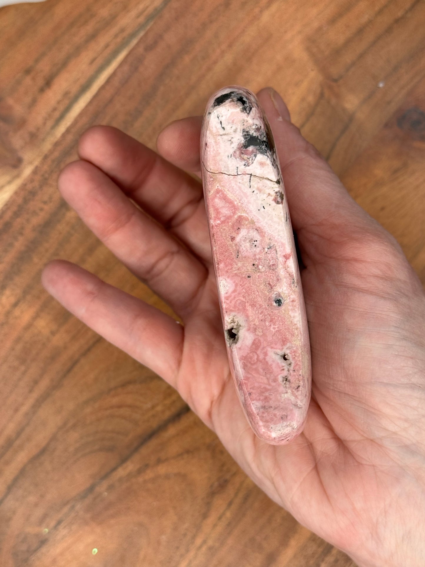 Rhodonite Moon with stand (70)